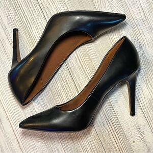 Christian Siriano Black Pointed Heels